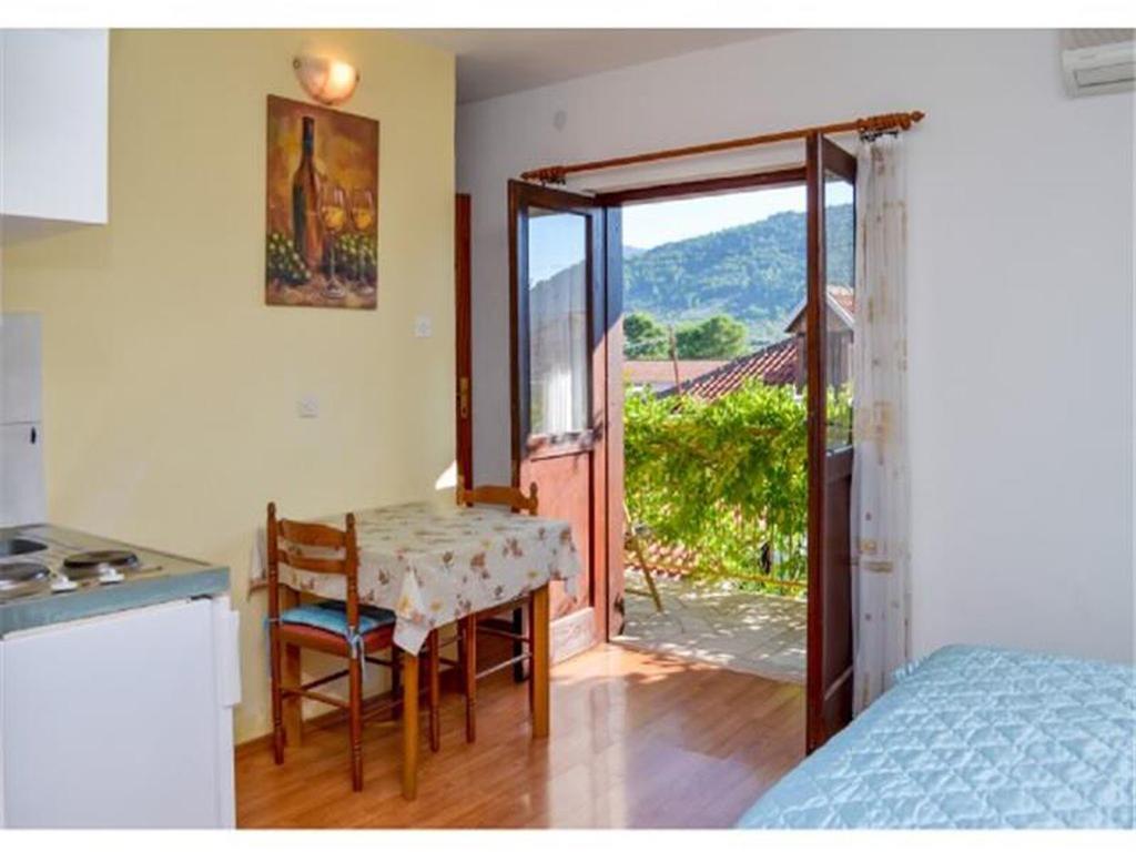 Apartments Srhoj สตารีกราด ภายนอก รูปภาพ