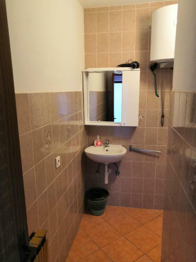 Apartments Srhoj สตารีกราด ภายนอก รูปภาพ