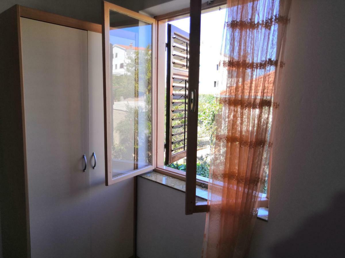 Apartments Srhoj สตารีกราด ภายนอก รูปภาพ
